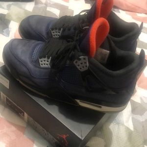 Jordan retro 4’s winters